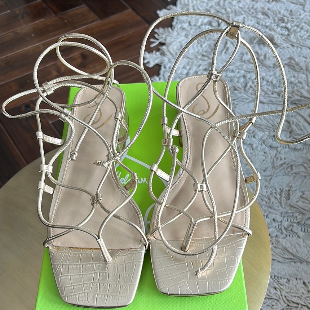 Sam Edelman Daffy Croc Embossed Strappy Ankle Tie Sandals, Size 8.5